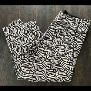 Victorias Secret capri leggings